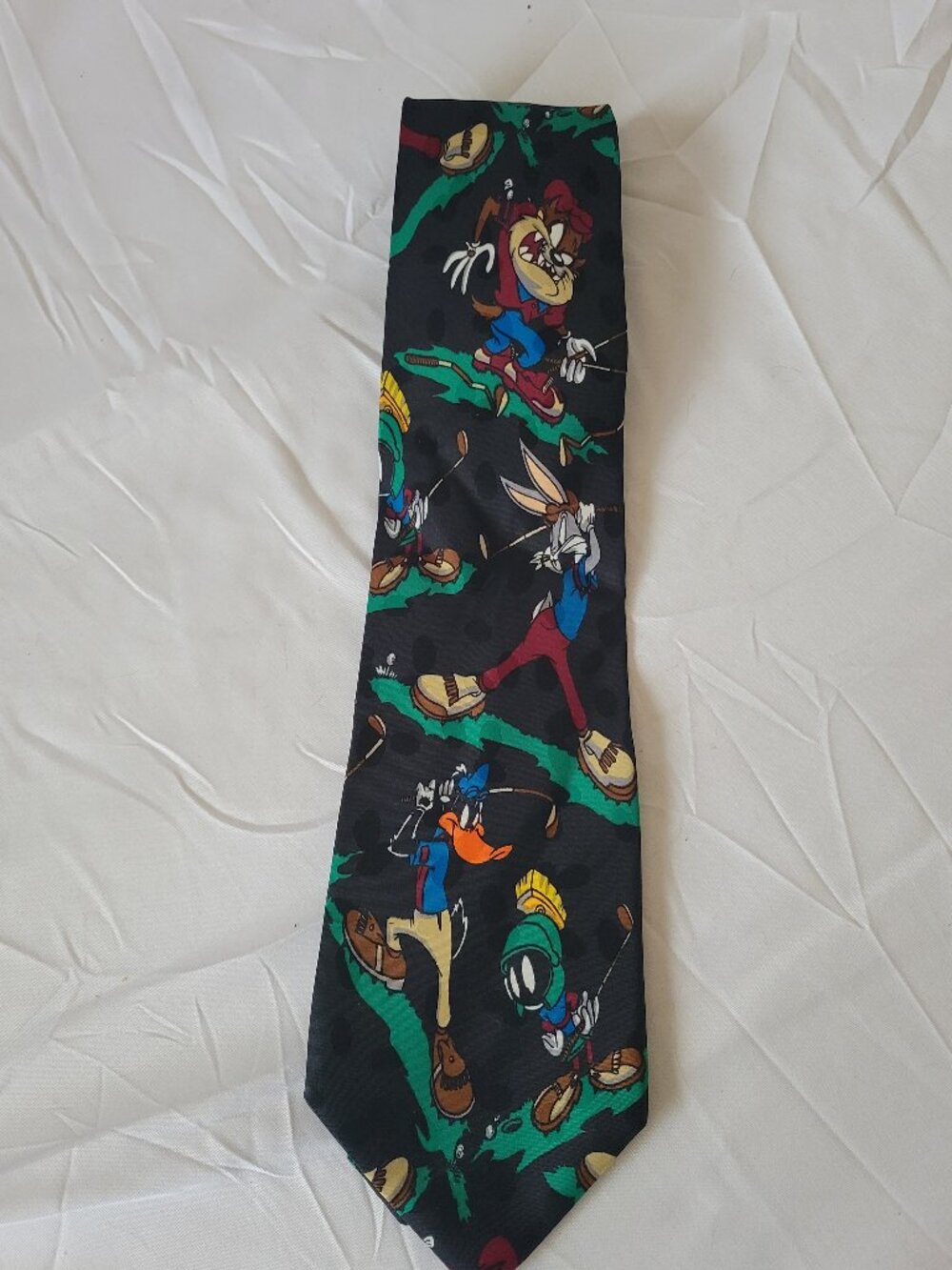VTG Looney Tunes Mania Golf Tie Bugs Bunny Taz Marvin Martian Daffy Duck 90s